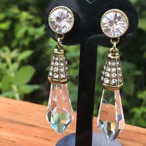 Heidi Daus 🆕 Crystal Chandelier drop earrings